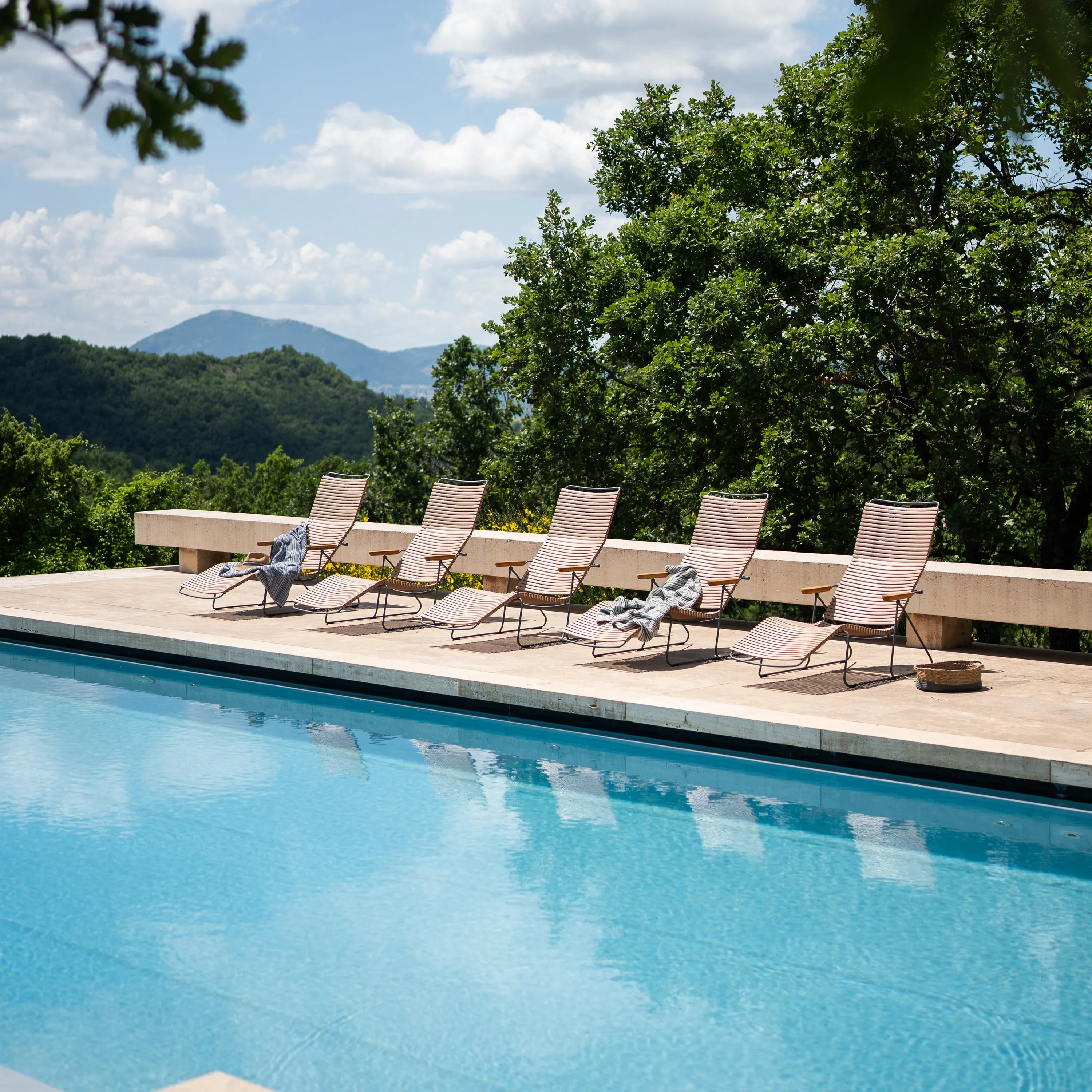 Click Outdoor Sunlounger