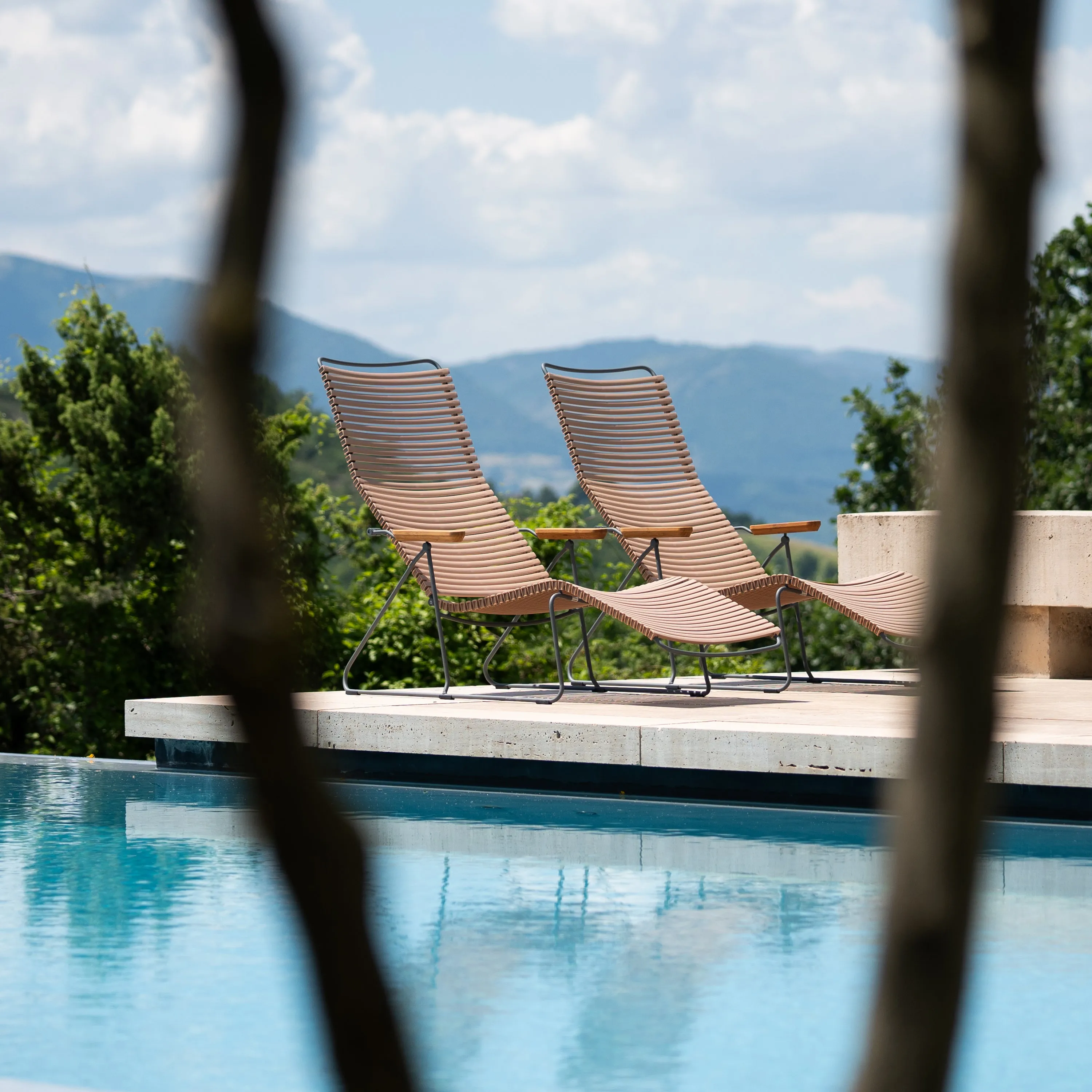 Click Outdoor Sunlounger