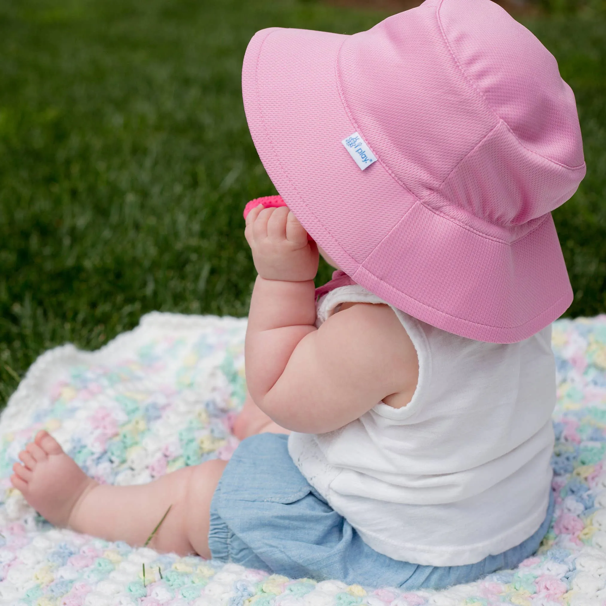 Green Sprouts - Breathable Bucket Sun Protection Hat-White