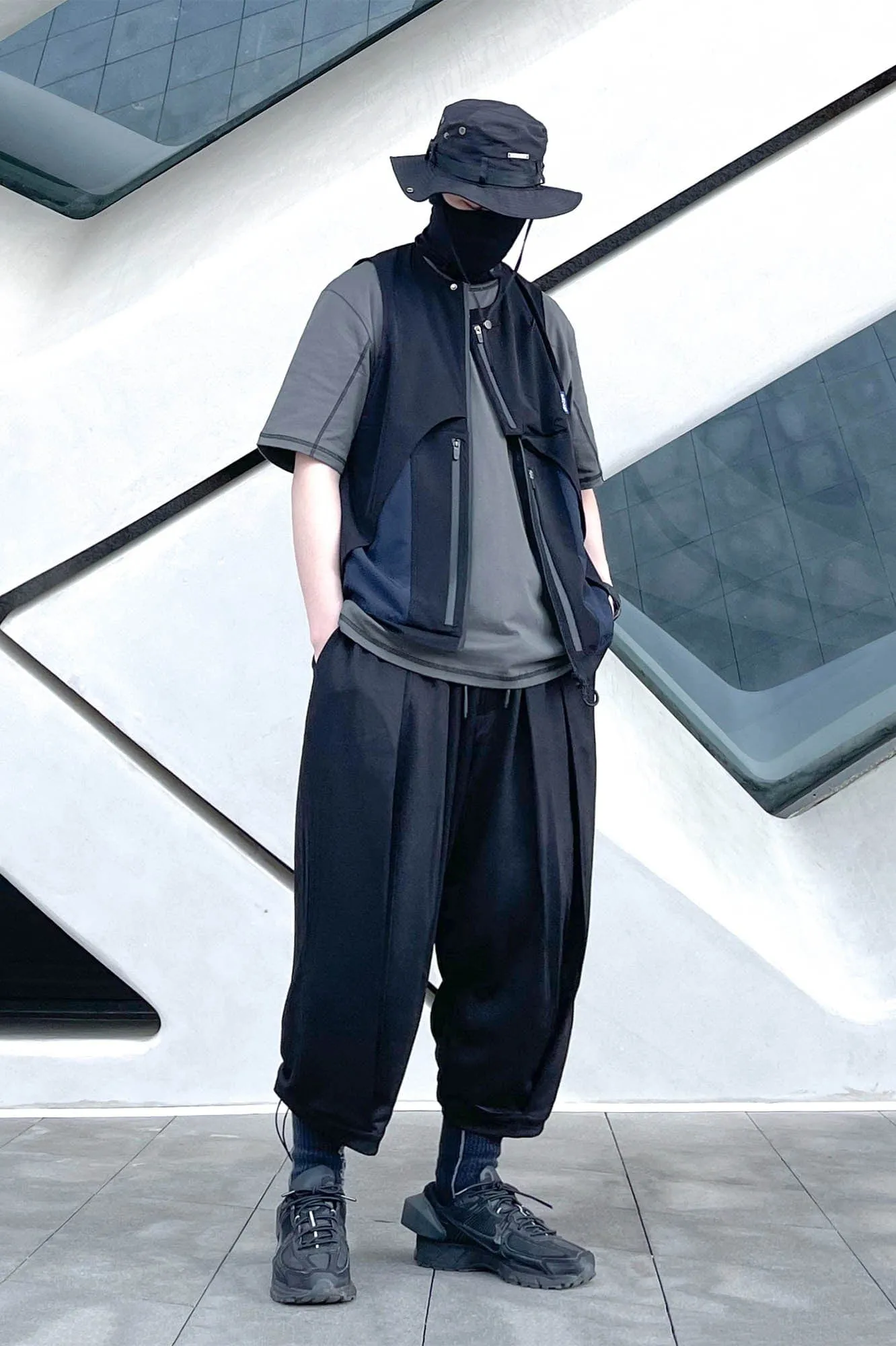 Layered Tactical Zip Vest