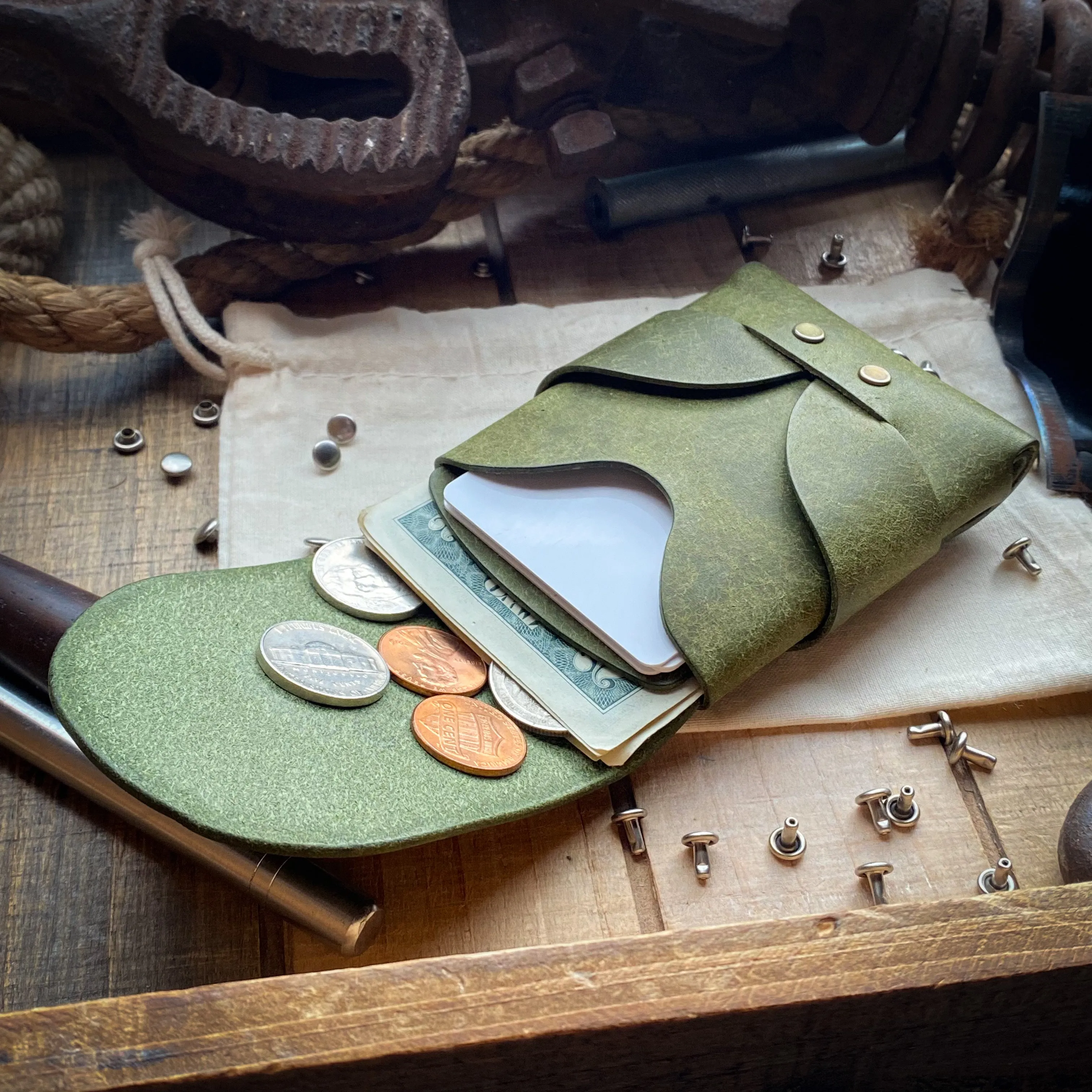 Original Swaddle Minimalist Wallet - Olive Pueblo