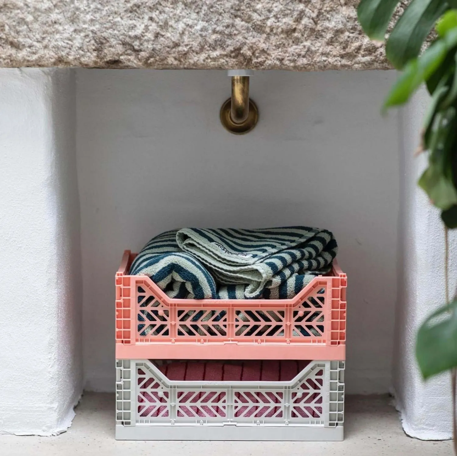 Salmon | Small Folding Crate