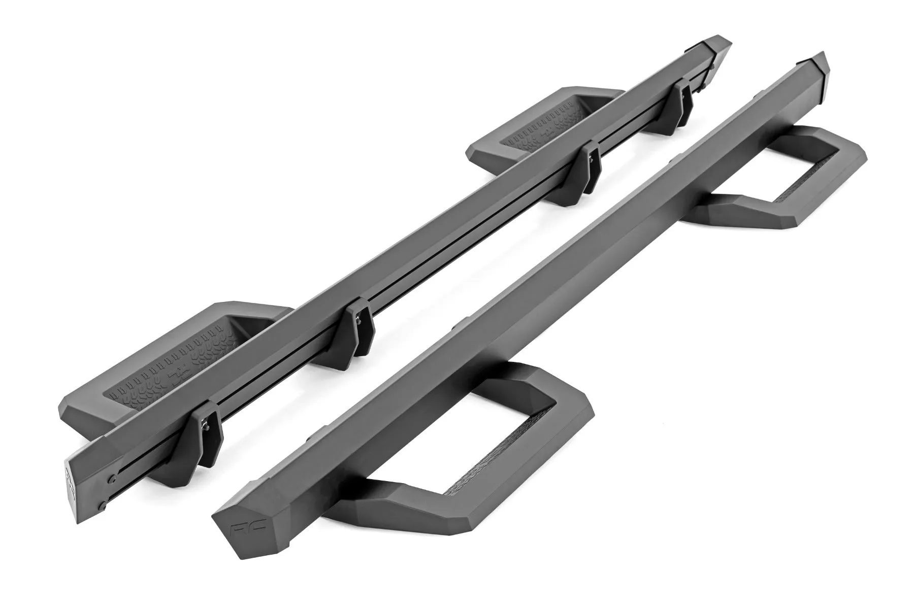 SR2 Adjustable Aluminum Steps - Crew Cab - Ram 1500 (19-23)/1500 TRX (21-23)