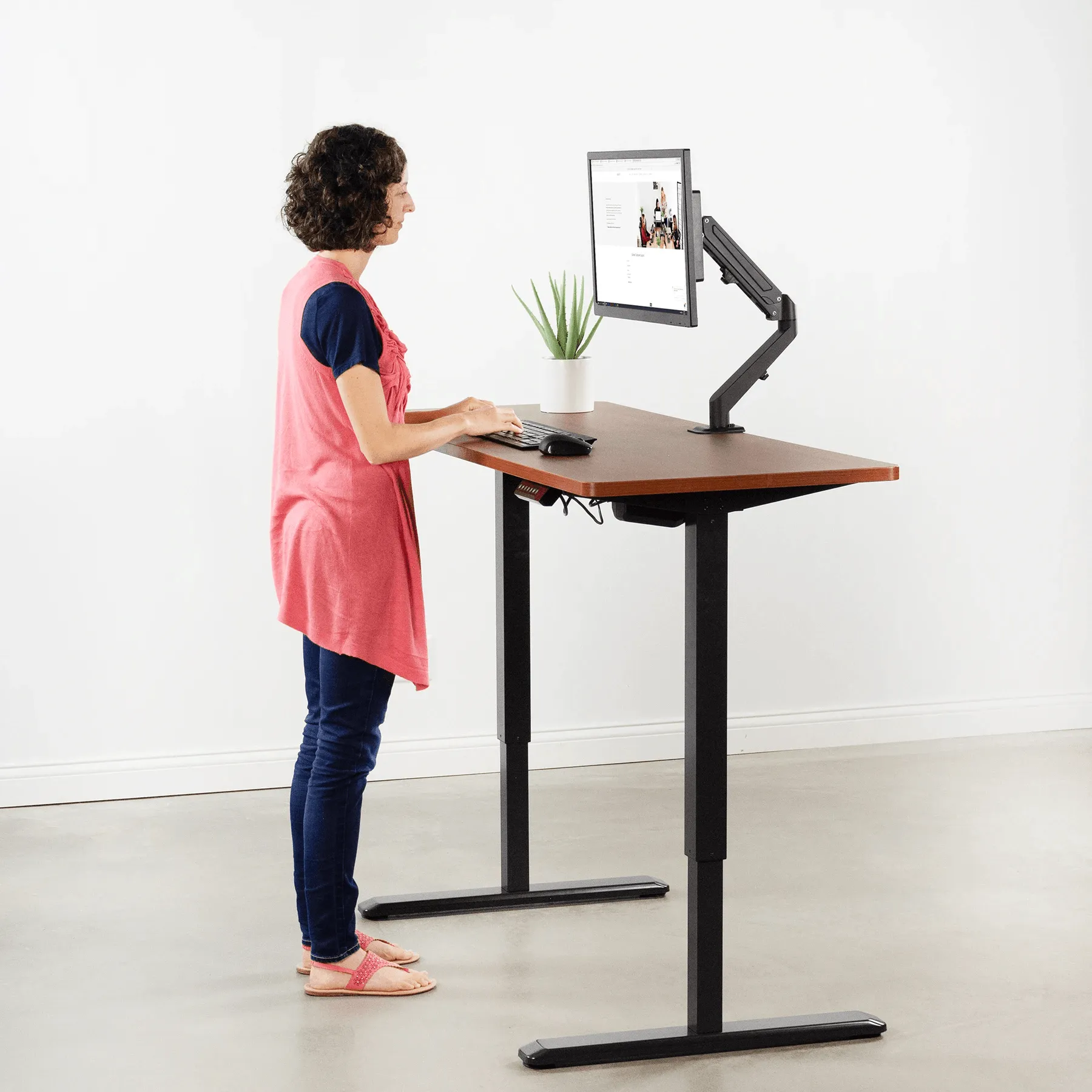 VIVO Electric 60” x 24” Standing Desk, Dark Walnut Tabletop Black Frame, DESK-KIT-1B6D